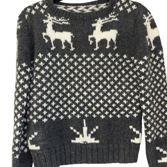 Christmas Sweater Reindeer Gray White Holiday Women’s S Knit Winter Festive - Picture 9 of 12